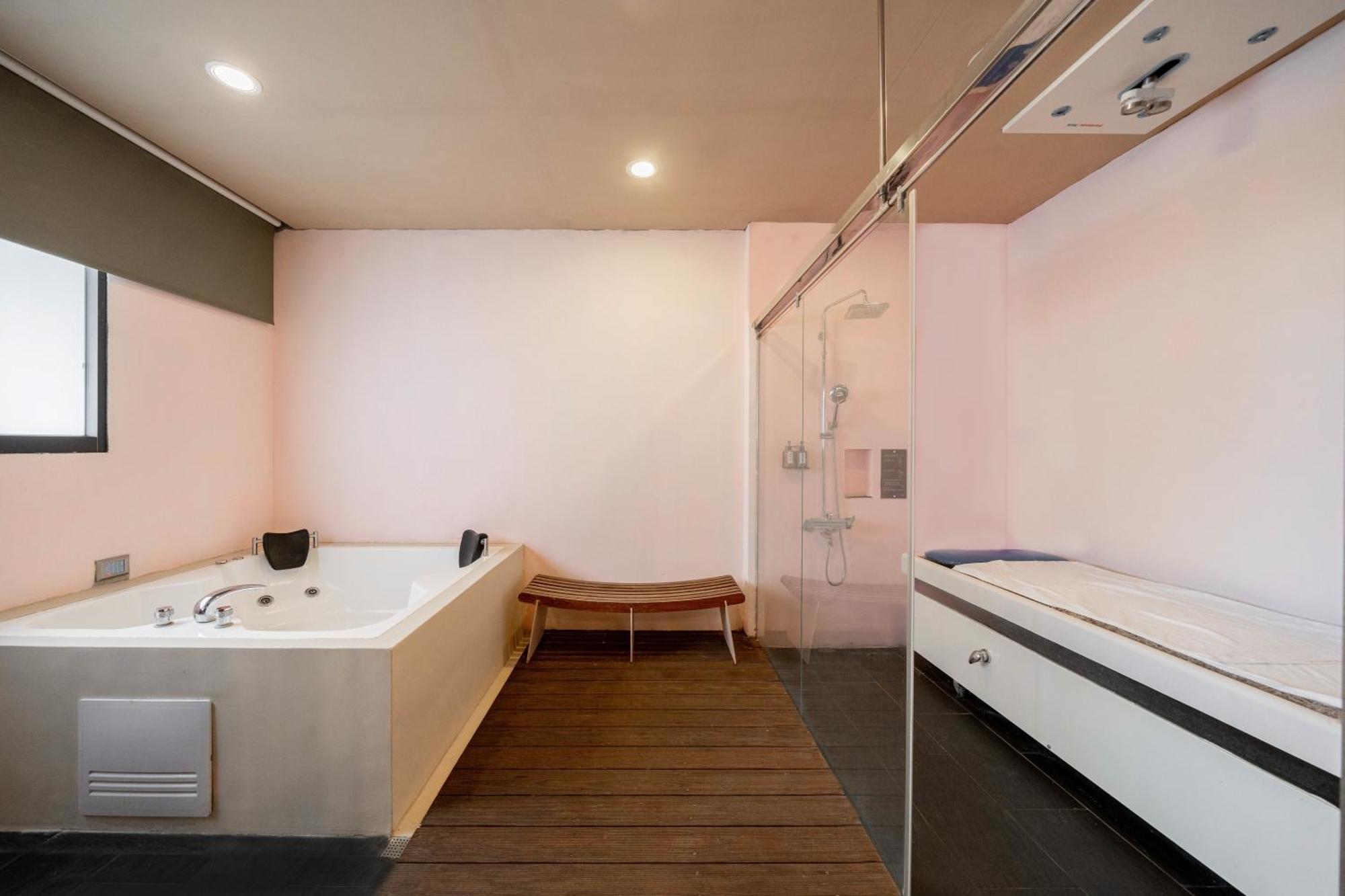 Tian Xia Ju Motel Yilan Cameră foto