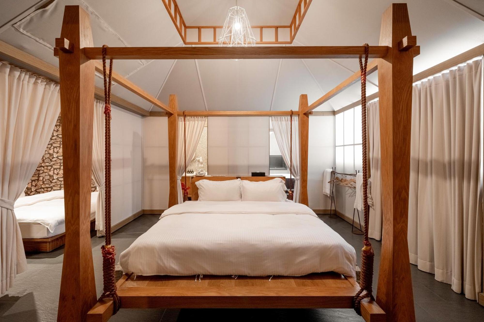 Tian Xia Ju Motel Yilan Cameră foto
